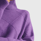Women’s Geometric Pattern Turtleneck Sweater with Warmth