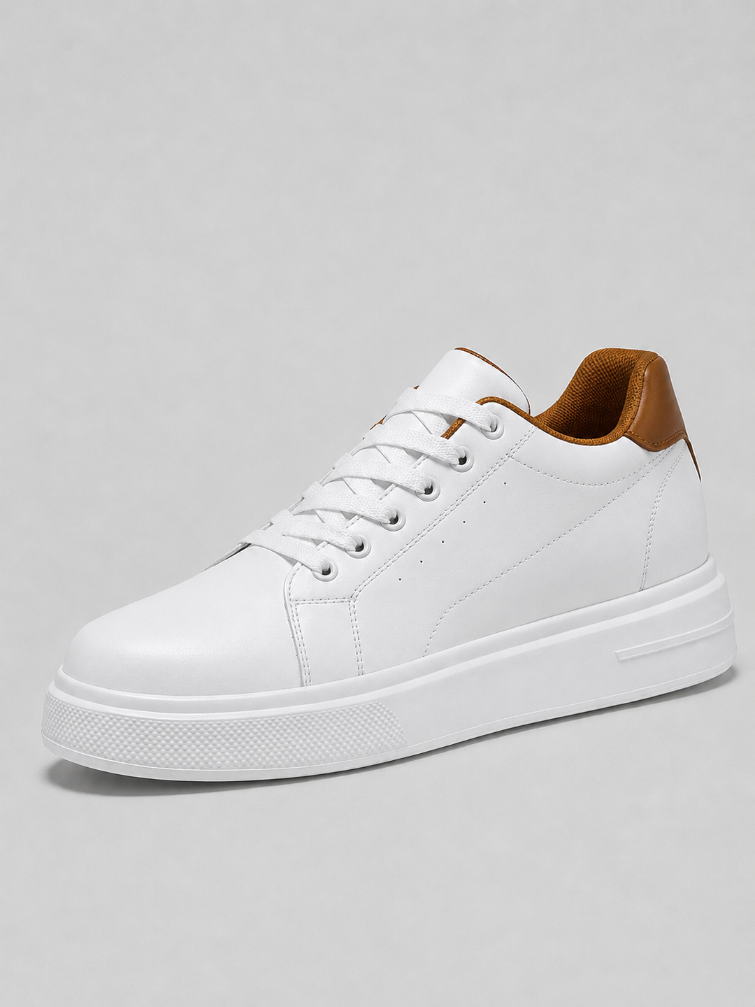 Men’s Low Top Trainers with Heel Detail