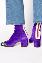Women’s Elegant Boots with Back Zip