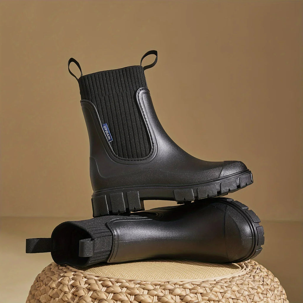 Women’s Elegant Boots with Waterproof protection