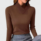 Women’s Elegant Turtleneck Top with Refined Neckline