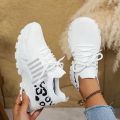 Women’s Wide Toe Box Sneakers