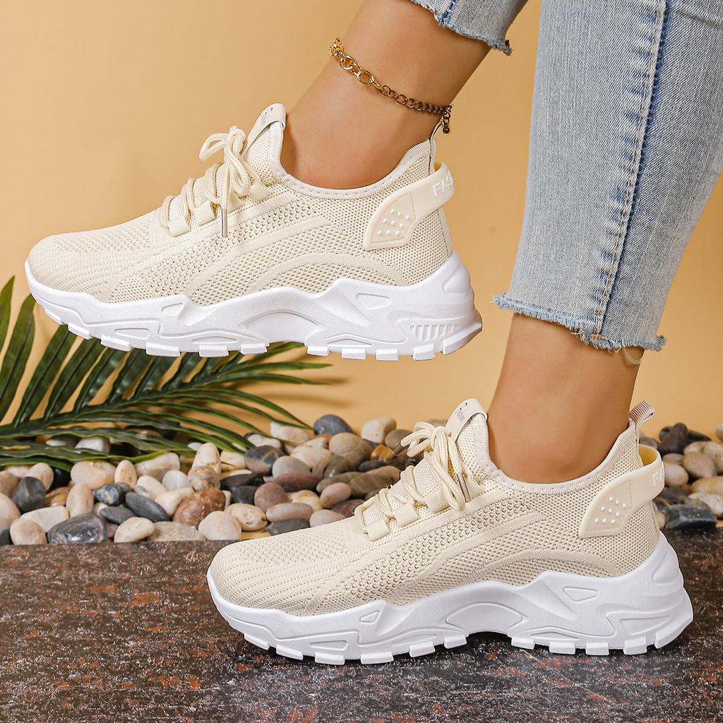 Women’s Wide Toe Box Sneakers
