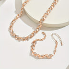 Women’s Fish Tail Set with Clasp