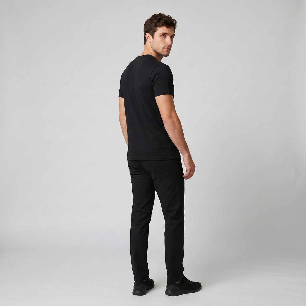 Men's Crew Neck T-Shirt – Slim Fit